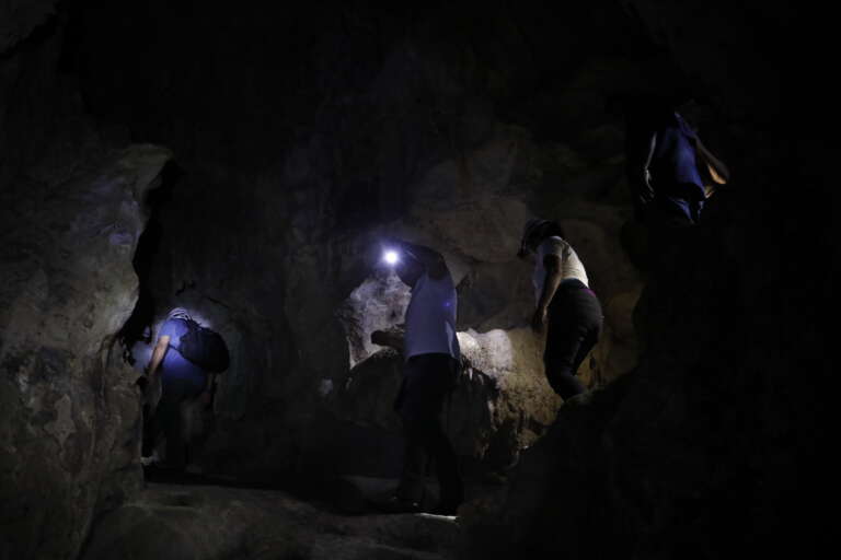 Las cuevas de Se’tzol, el lugar considerado la entrada al inframundo en Alta Verapaz