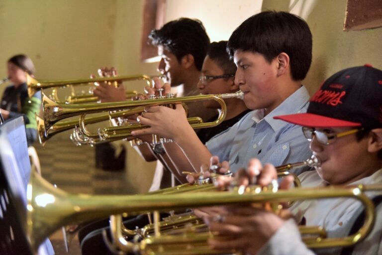 Conoce el Conservatorio Regional de Música de Mixco que fomenta la educación musical en niños y jóvenes de la localidad