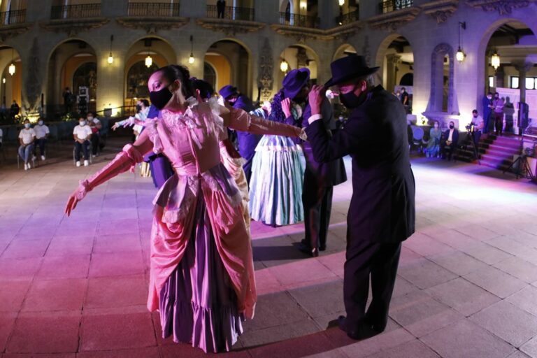 El Ballet Moderno y Folklórico Nacional de Guatemala promueve y difunde la práctica de la danza tradicional y moderna a nivel nacional