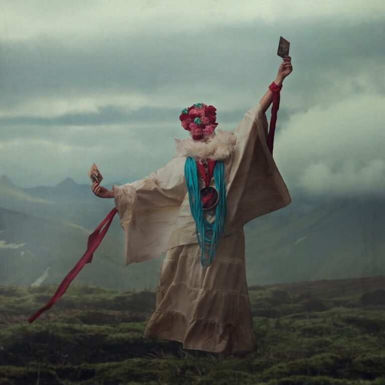 Los Mutantes de los Apegos, una exposición fotográfica que refleja la pandemia en Guatemala